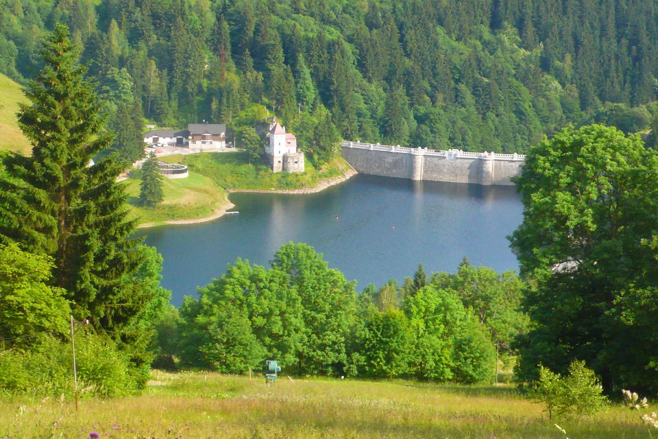 Talsperre Labska in Spindler Mühle 